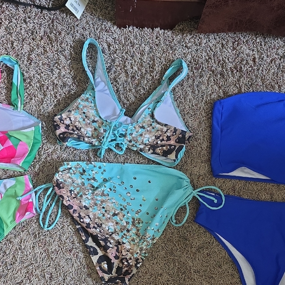 Colorful Bikini Set - Picture 5 of 7